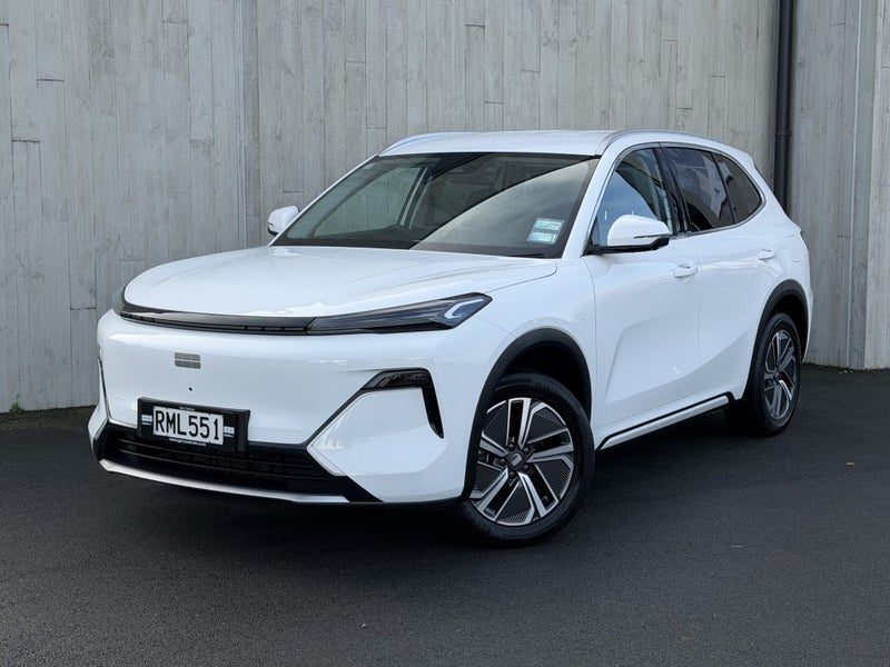 2025 Geely Starray EM-i Complete Phev/At