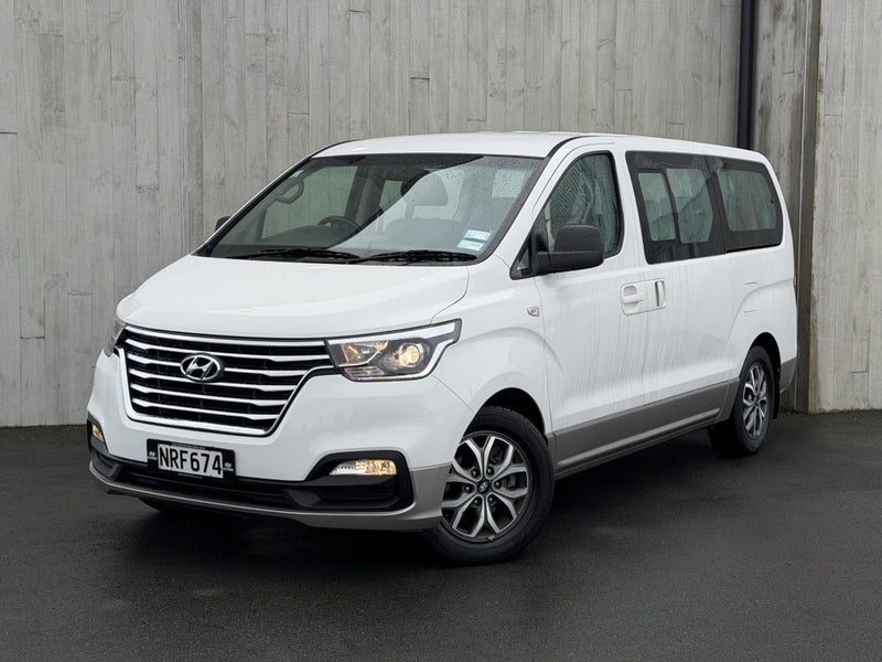 2021 Hyundai iMax Passenger Van 2.5 CRDi A5 8S