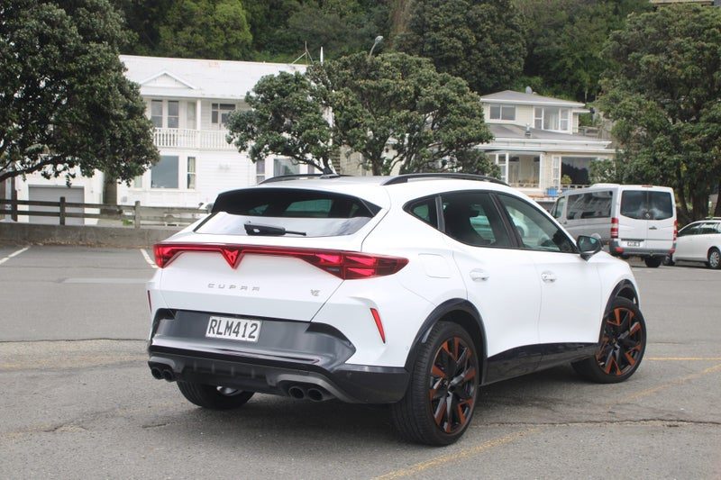 2025 Cupra Formentor Vz 2.0P/4Wd/7Am, photo 3