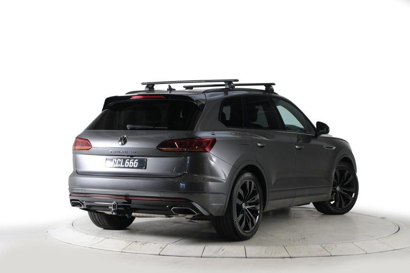 2022 Volkswagen Touareg V6S 210kW TDI, photo 2