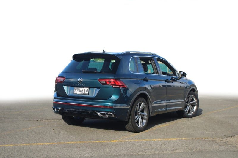 2021 Volkswagen Tiguan R-Line 2WD, photo 3