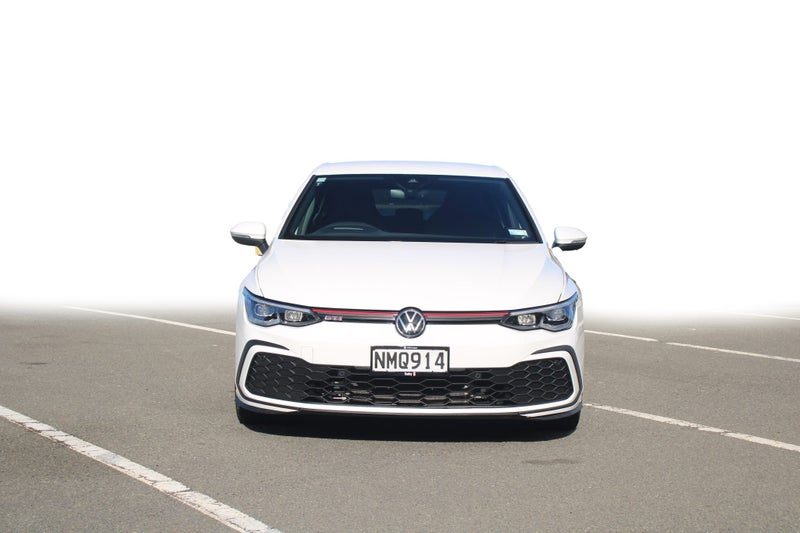 2021 Volkswagen Golf GTI, photo 2