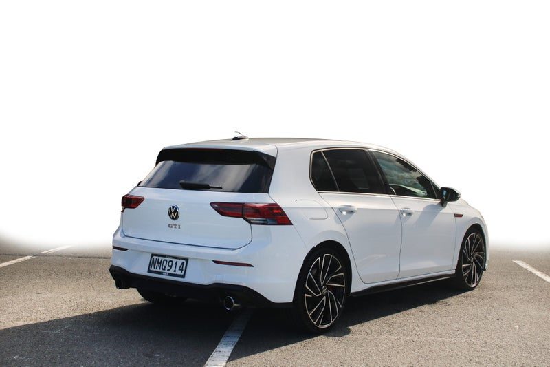 2021 Volkswagen Golf GTI, photo 3
