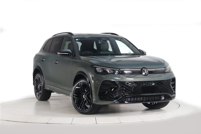 2026 Volkswagen Tiguan R-Line AWD, photo 3