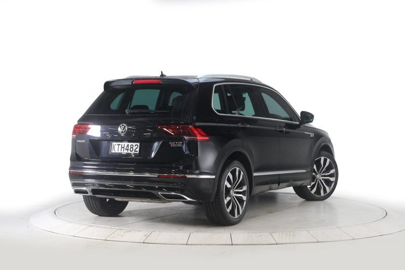 2017 Volkswagen Tiguan R-Line, photo 2