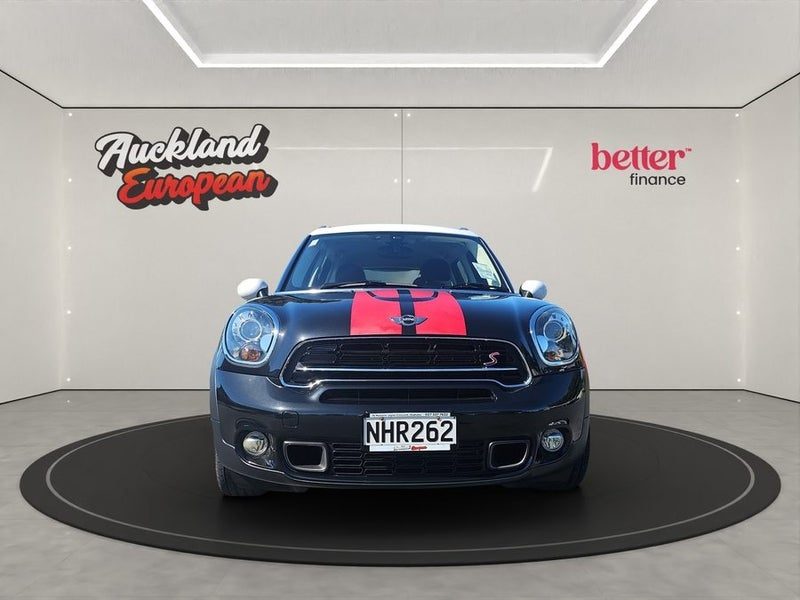 2015 MINI Cooper S CROSSOVER, photo 2