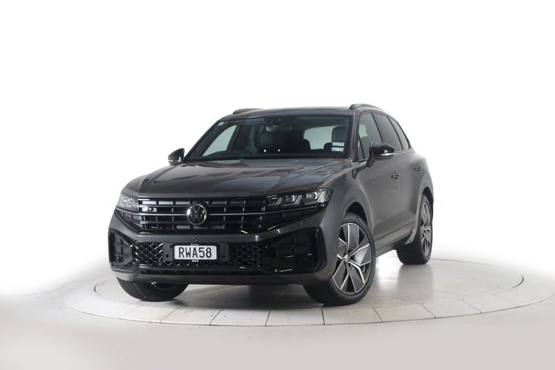 2026 Volkswagen Touareg V6S R-Line TDI, main photo