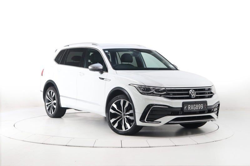 2025 Volkswagen Tiguan Allspace R-LINE AWD, photo 3
