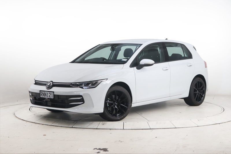 2025 Volkswagen Golf Life