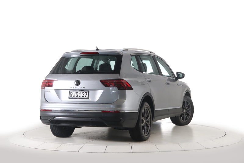 2024 Volkswagen Tiguan Allspace Life, photo 2