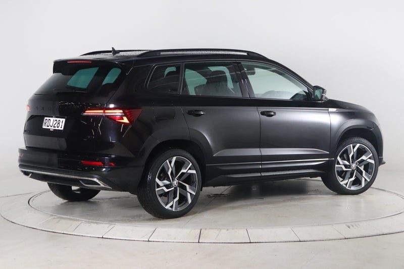 2025 Skoda Karoq Sportline TSI, photo 2