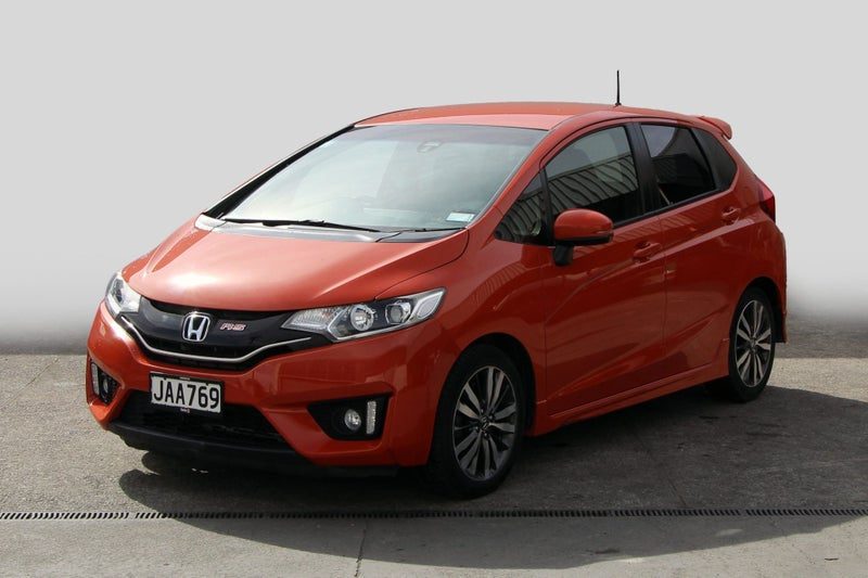 2015 Honda Jazz RS 1.5P/6MT/HA/5DR/5