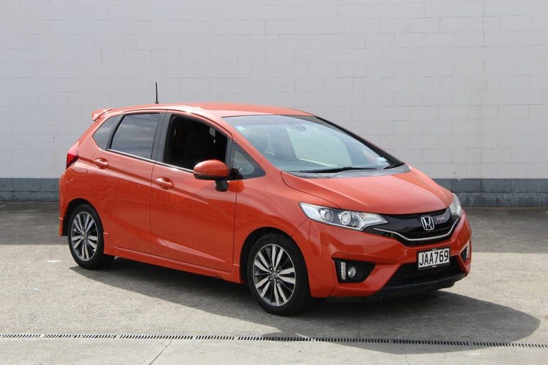 2015 Honda Jazz RS 1.5P/6MT/HA/5DR/5, photo 3