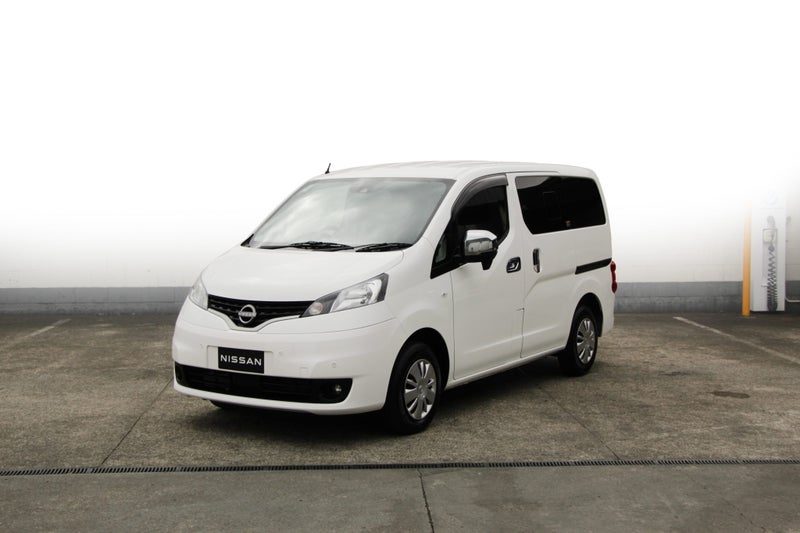 2025 Nissan NV200 DX