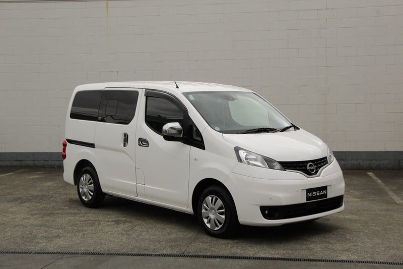 2025 Nissan NV200 DX, photo 3