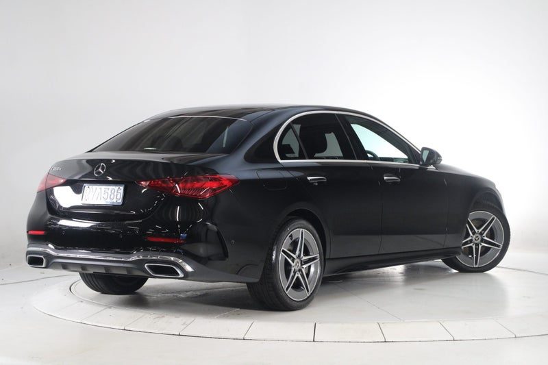 2023 Mercedes-Benz C 350 e Sedan, photo 2
