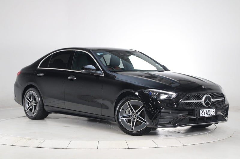 2023 Mercedes-Benz C 350 e Sedan, photo 3