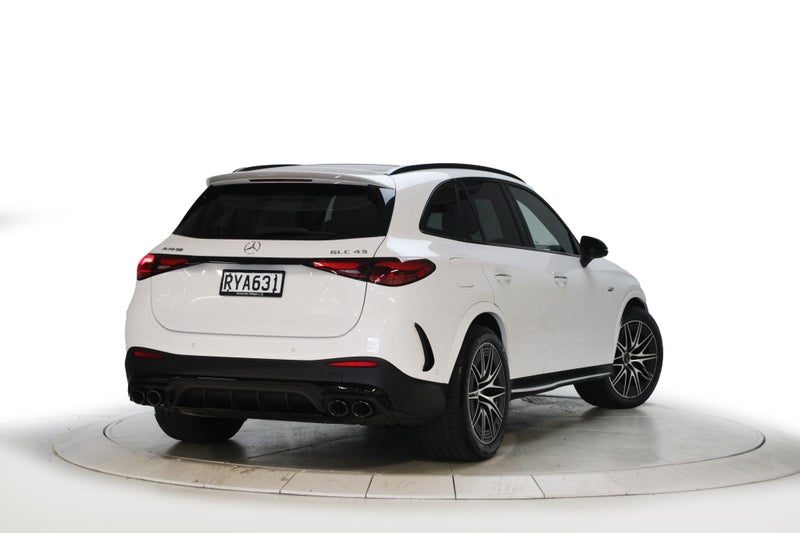 2026 Mercedes-Benz GLC 43 AMG 4MATIC SUV, photo 2