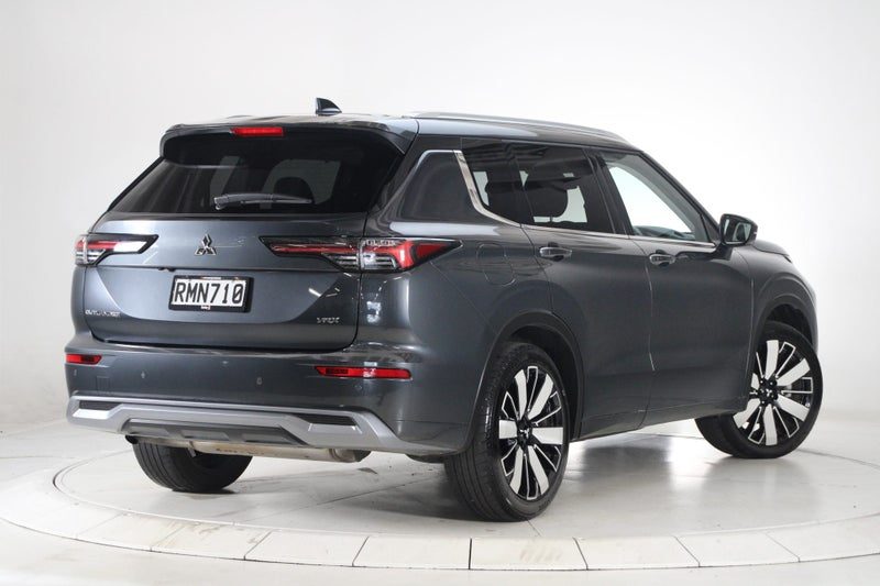 2025 Mitsubishi Outlander VRX 2.5P/CVT, photo 2