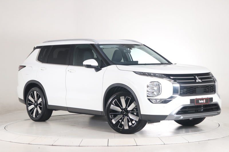 2026 Mitsubishi Outlander 2.5P XLS 4WD, photo 3