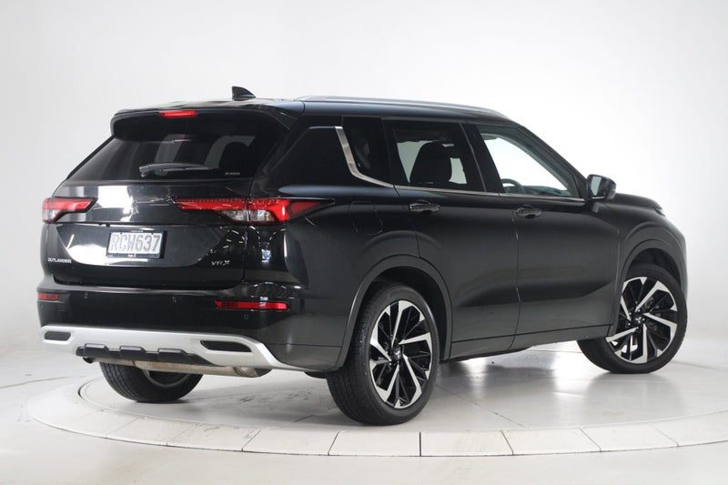2025 Mitsubishi Outlander 2.5P VRX 4WD CVT, photo 2