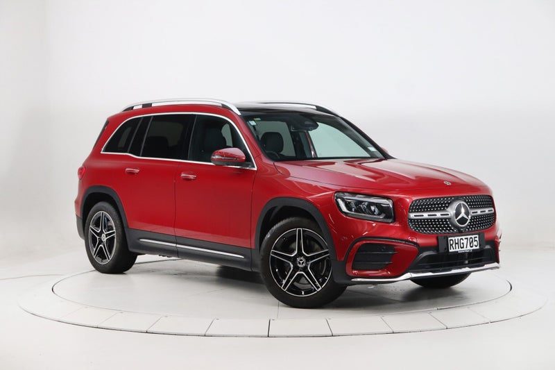 2025 Mercedes-Benz GLB 250 4MATIC, photo 3