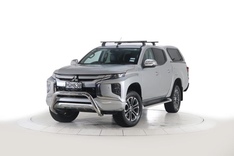2020 Mitsubishi Triton VRX 4WD