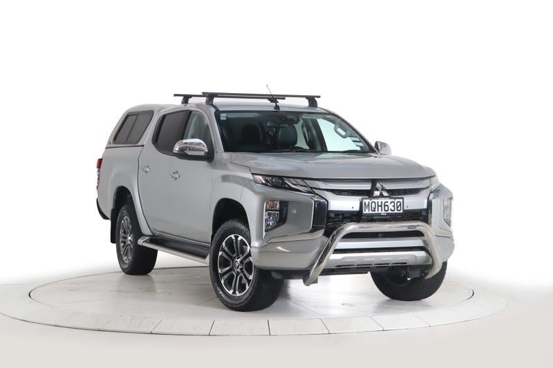 2020 Mitsubishi Triton VRX 4WD, photo 3