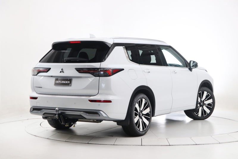 2026 Mitsubishi Outlander 2.5P VRX 2WD CVT, photo 2