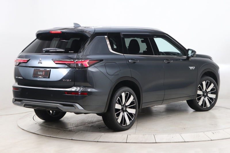 2026 Mitsubishi Outlander PHEV VRX 2.4 4WD AUTO, photo 2