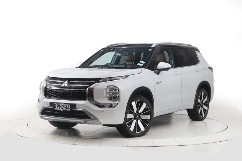 2025 Mitsubishi Outlander PHEV EXCEED 4WD