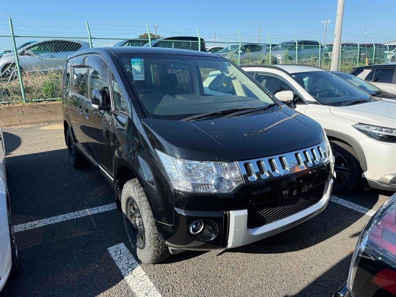 2017 Mitsubishi Delica