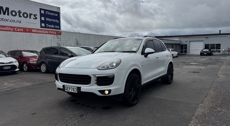 2015 Porsche Cayenne Turbo, photo 3