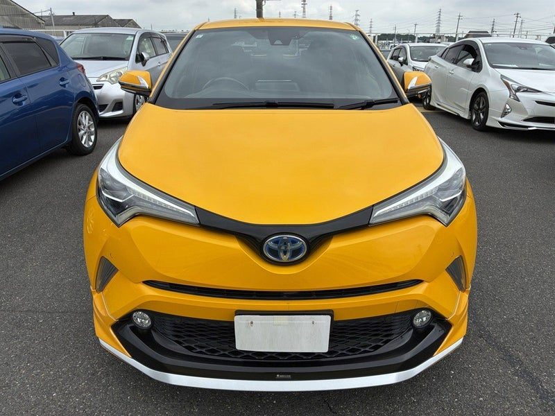 2017 Toyota C-HR C-HR G Model Hybrid, photo 2
