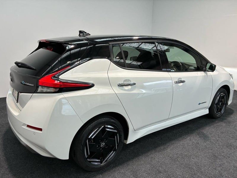2022 Nissan Leaf E+ X 62kWh, photo 2