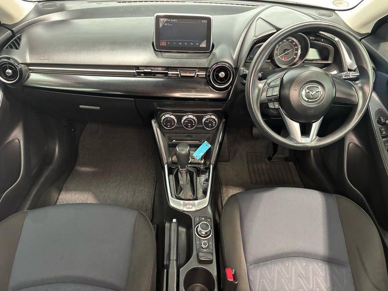 2015 Mazda Demio 13S, photo 3