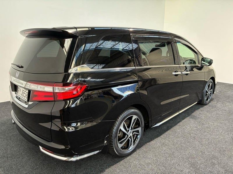 2017 Honda Odyssey ABSOLUTE 8 SEATER, photo 2