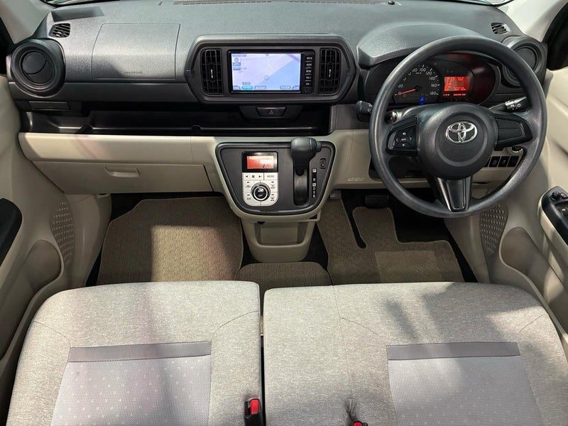 2017 Toyota Passo X L PACKAGE S, photo 3