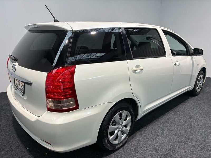 2007 Toyota Wish 7 Seats, photo 2