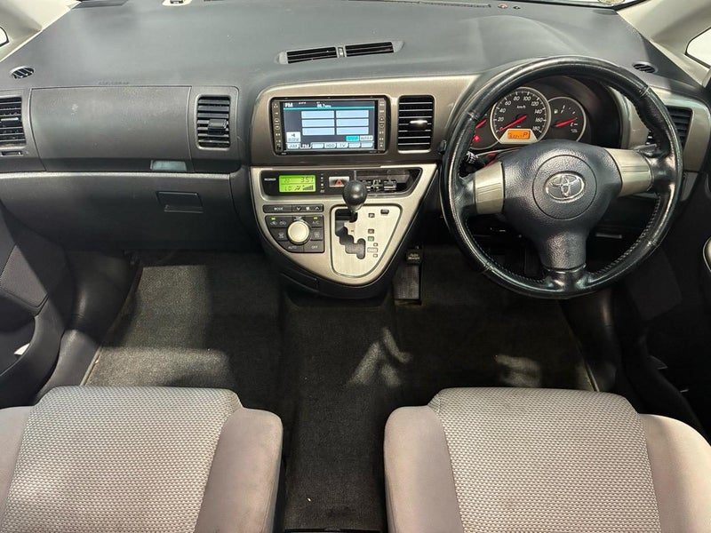 2007 Toyota Wish 7 Seats, photo 3