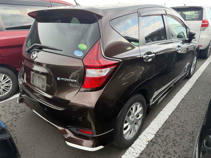 2018 Nissan Note E-POWER HYBRID MEDALIST, photo 2