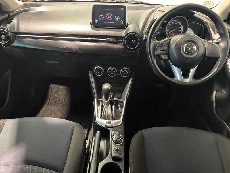 2015 Mazda Demio 13S, photo 3