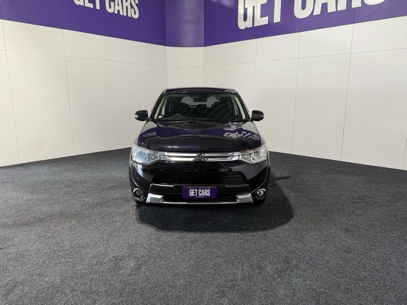 2014 Mitsubishi Outlander 24G 4WD 7seater, photo 2