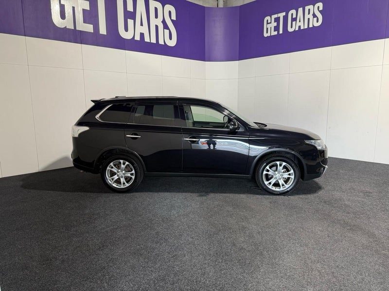 2014 Mitsubishi Outlander 24G 4WD 7seater, photo 3