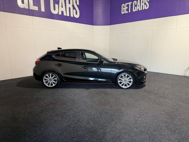 2014 Mazda Axela 20s Touring 6 Speed, photo 3