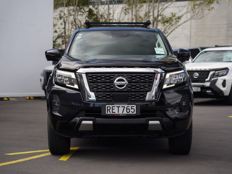 2025 Nissan Navara ST-X 2.3D 4WD 7A 4Dr Ute, photo 3