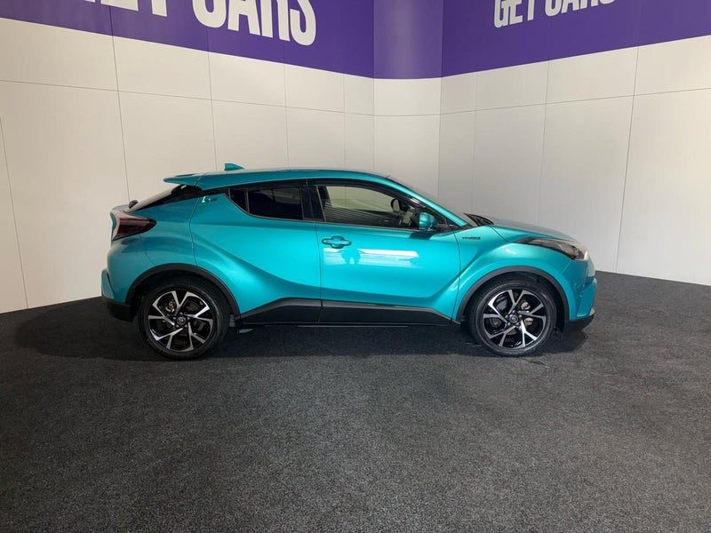 2017 Toyota C-HR Hybrid G, photo 3