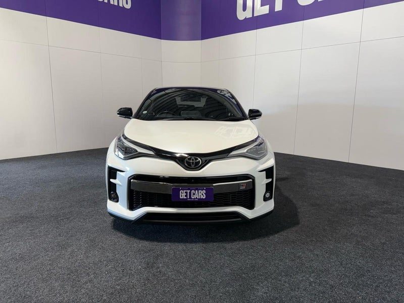 2020 Toyota C-HR S GR SPORT, photo 2