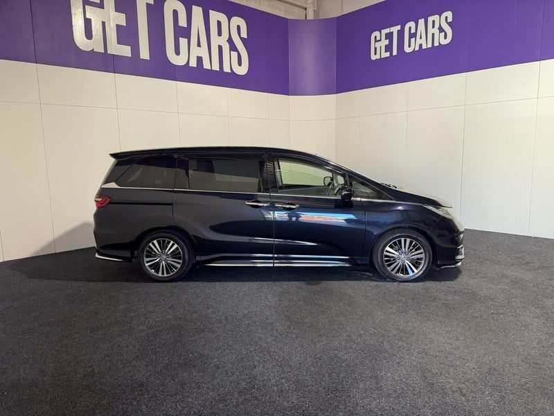 2019 Honda Odyssey Absolute 8 seater, photo 3