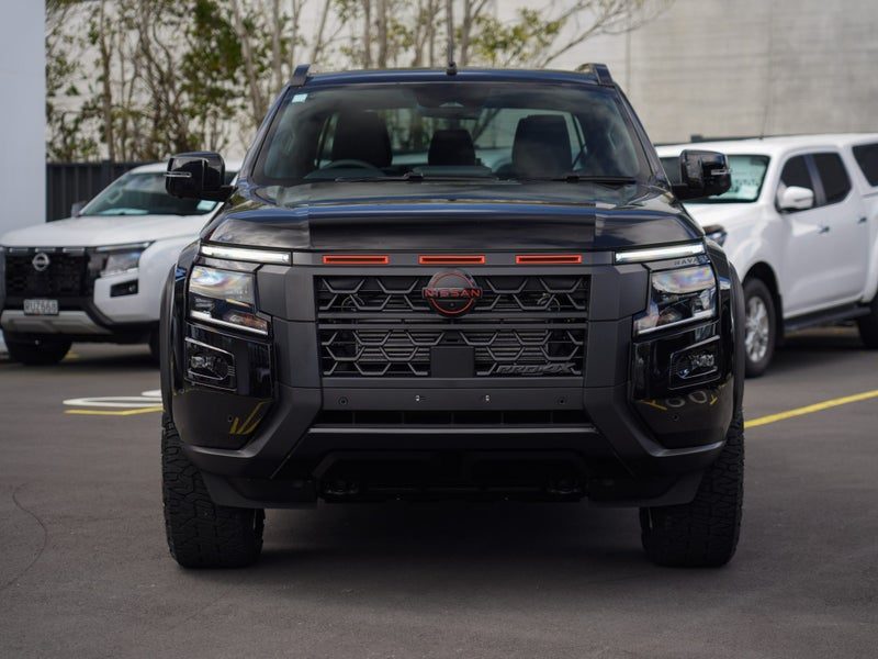 2026 Nissan Navara P4X 2.3D 4WD 4Dr Ute, photo 3